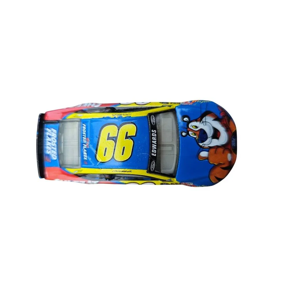 NASCAR Carl Edwards 2012 #99 Frosted Flakes Cheez-It Pit Stop Toy Car Model 3